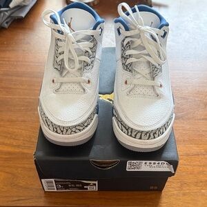 Jordan 3 Retro White Blue Wizards Rose Gold PS Size. 3 Nike